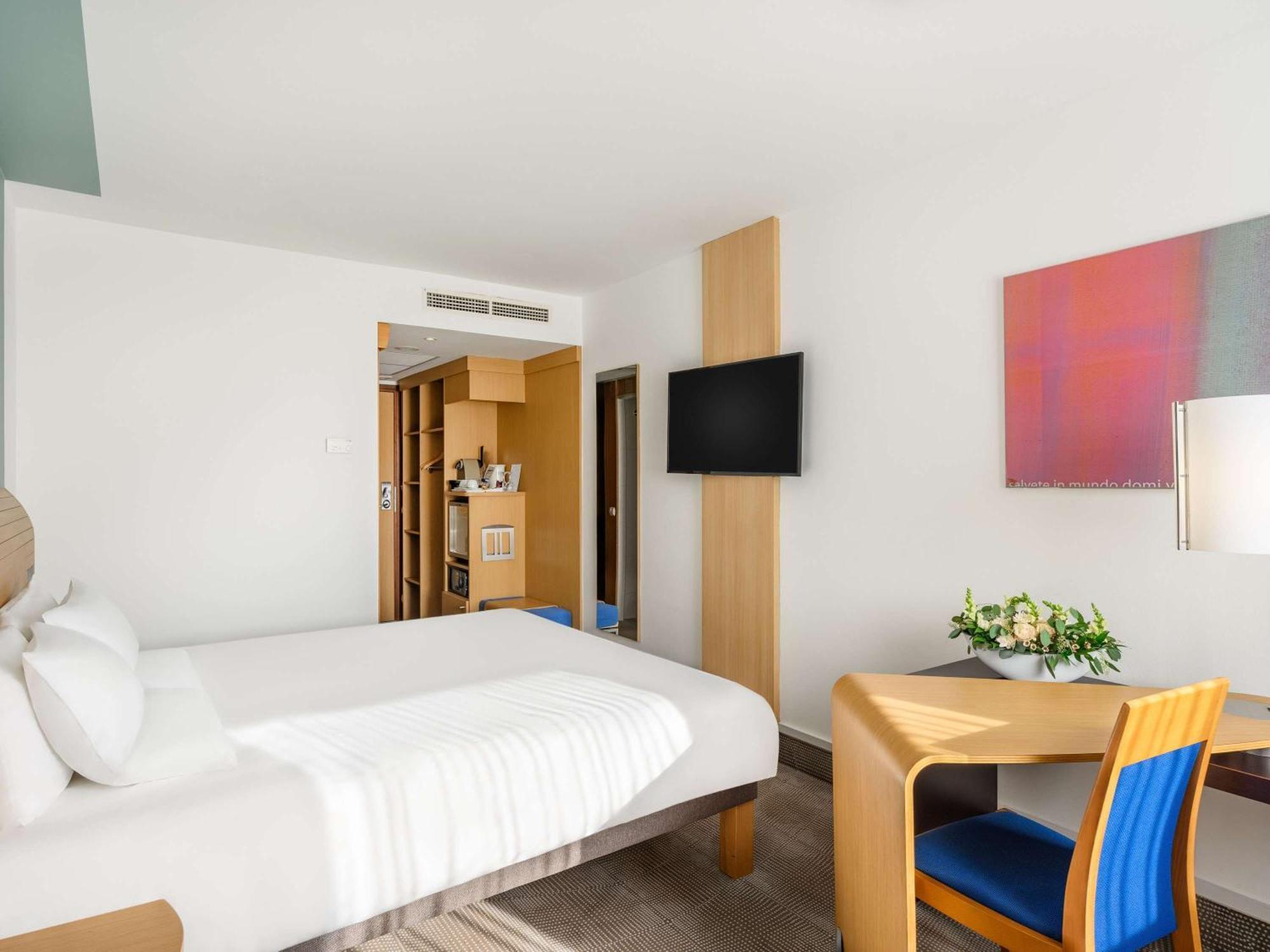 Novotel Budapest City Exterior photo